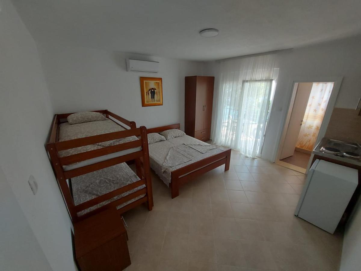 Apartmani Sunce Bar Buitenkant foto